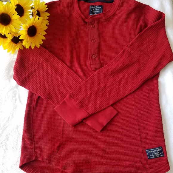 Abercrombie and Fitch Sweater - Picture 3 of 5